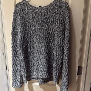 St. John Gray Textured Women's Sweater